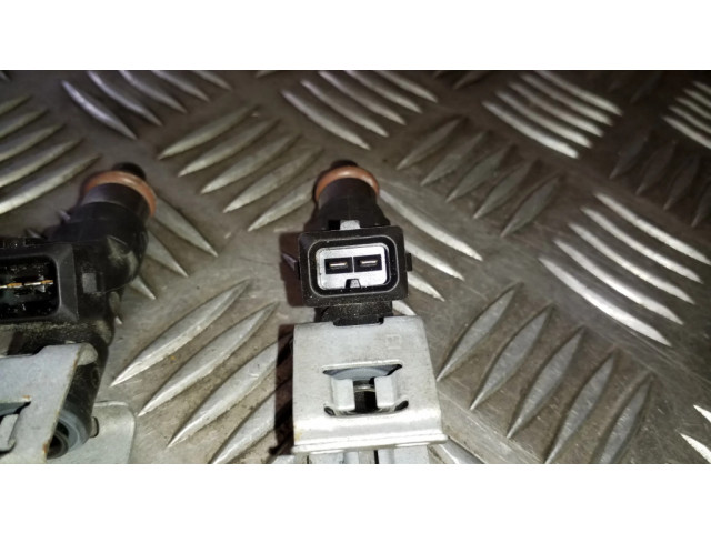 Комплект форсунок 0280158207, 8A6GAA    Ford Focus для бензинового двигателя  1.6