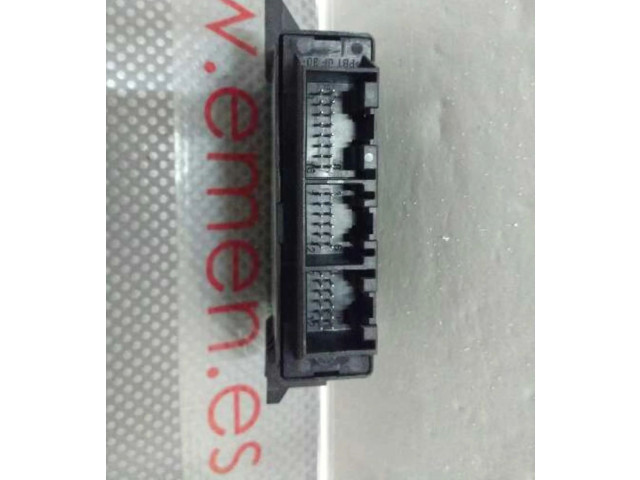 Блок управления двигателя 3C0919283B   Volkswagen PASSAT