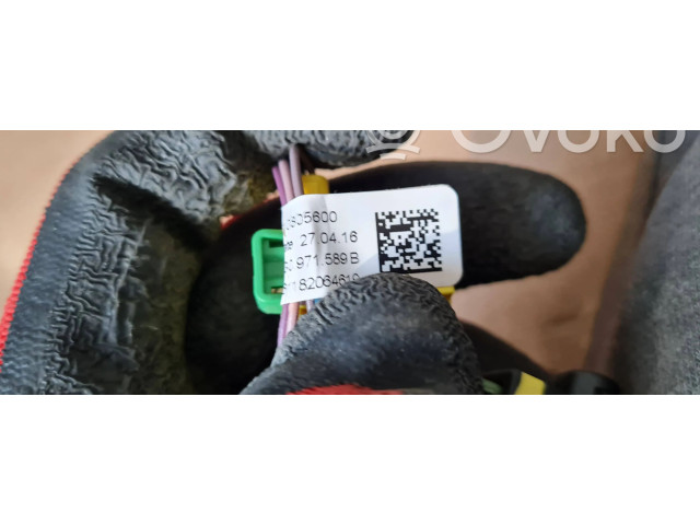 Подушка безопасности водителя 4G0971589B Audi A6 C7