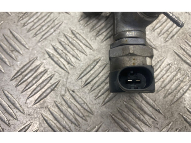 Vstřikovací lišta 059130090CA   Audi A6 S6 C7 4G  pro naftový motor 3.0  