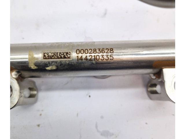 Топливная рампа 000283628, 144210335 Maserati Ghibli