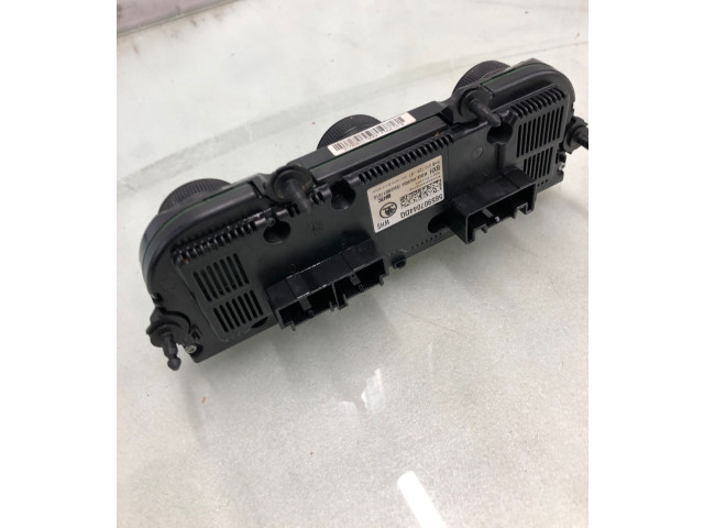 Блок управления климат-контролем 5HB013725   Skoda Karoq