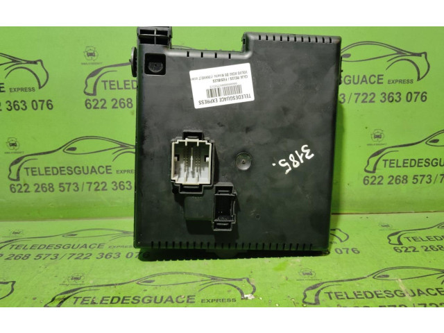 Блок предохранителей 30728512   Volvo XC90    