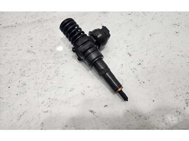 Форсунка 036130073BN Volkswagen Golf Plus