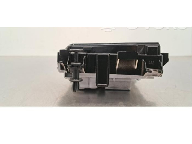 Панель приборов 5H0920340A Volkswagen Golf VIII