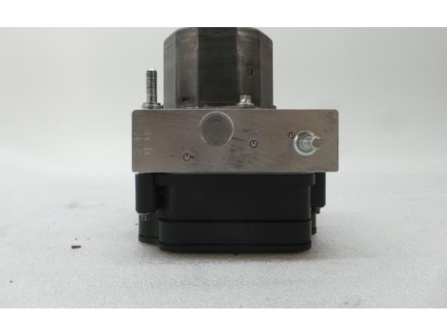 Jednotka ABS A0004313900, A0004313900 Mercedes-Benz GLA W156 2015