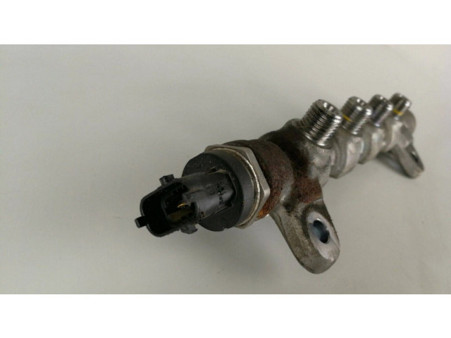 Топливная рампа 55215208, 0445214192 Alfa Romeo Giulietta 2.0