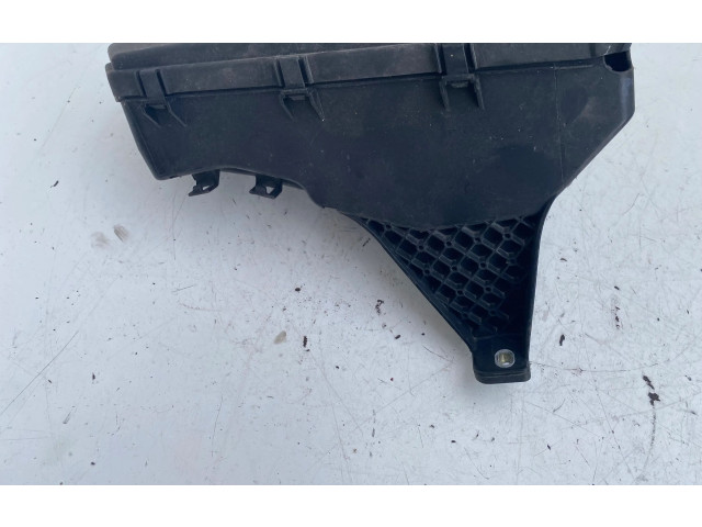 Блок предохранителей  9494210, 9452993   Volvo V70    