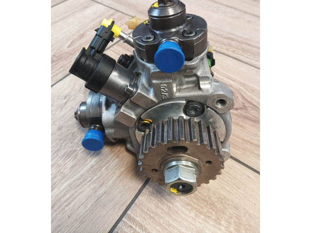 Топливный насос