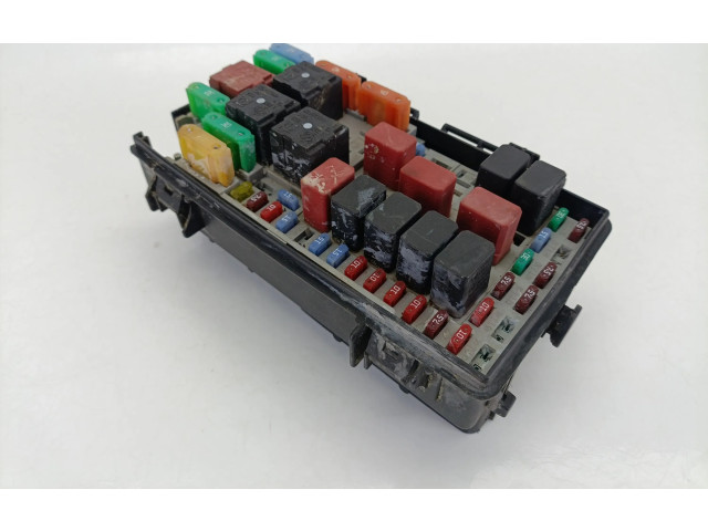 Блок предохранителей 51737884 Fiat Grande Punto