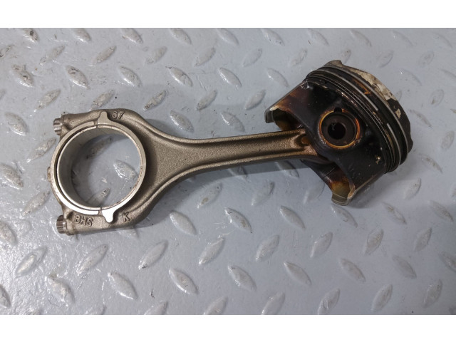 Píst 04E198401AE, 05E107065AE Volkswagen T-Roc