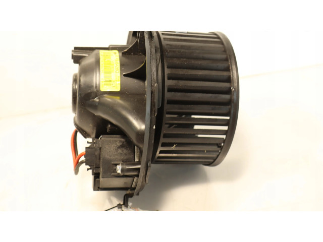 Вентилятор печки F995426Q Audi A3 S3 8P