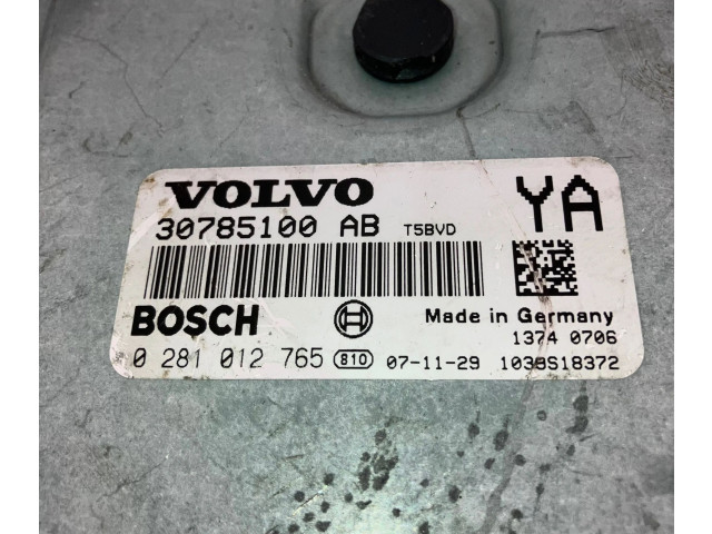 Блок управления двигателя 30785100, 1030S18372 Volvo V70