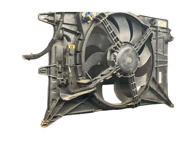 Электрический вентилятор радиаторов    52009102, 8E4500000   Jeep Renegade