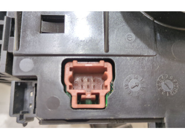 Ручка стеклоочистителей 98069847XTCOM2005 Peugeot Expert