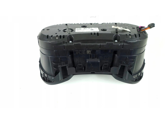 Панель приборов 5E0920861D   Skoda Octavia Mk3 (5E)       