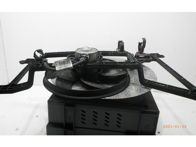 Вентилятор радиатора     8200834493    Dacia Logan I 