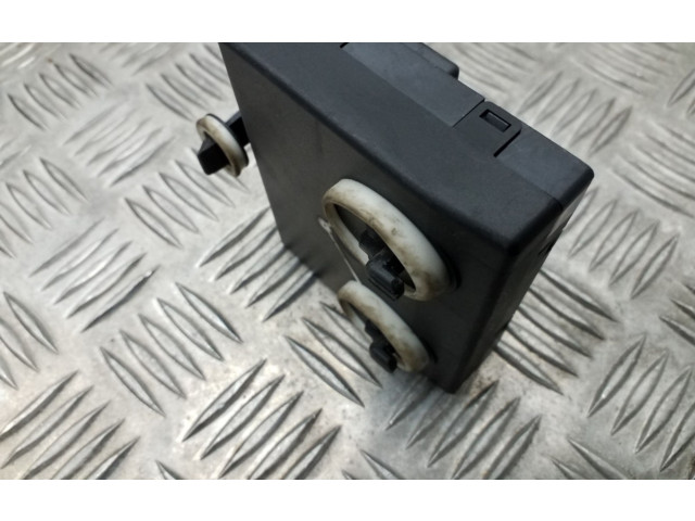 Масляный насос   4F0959794A  Audi A6 S6 C6 4F 