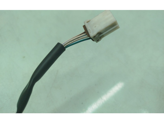 Зеркало электрическое Mitsubishi Carisma 2000 - 2004 года