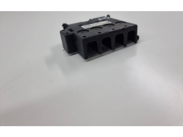 Pojistková skříňka 4m0941824ba Audi Q7 4M 2015