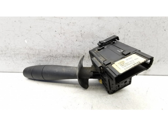 Ручка стеклоочистителей