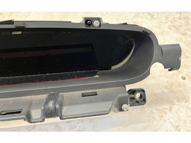 Přístrojová deska Toyota Prius (XW30) 2012 8380047A40