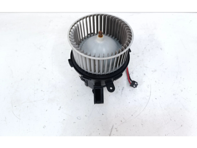 Вентилятор печки X6553 Audi Q5 SQ5