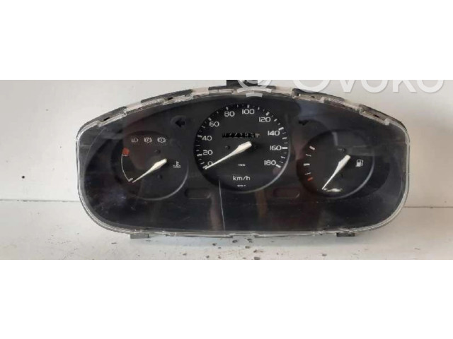 Přístrojová deska Nissan Micra