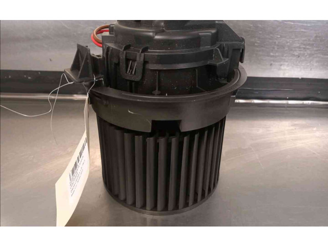 Вентилятор радиатора 272102798R Dacia Logan II