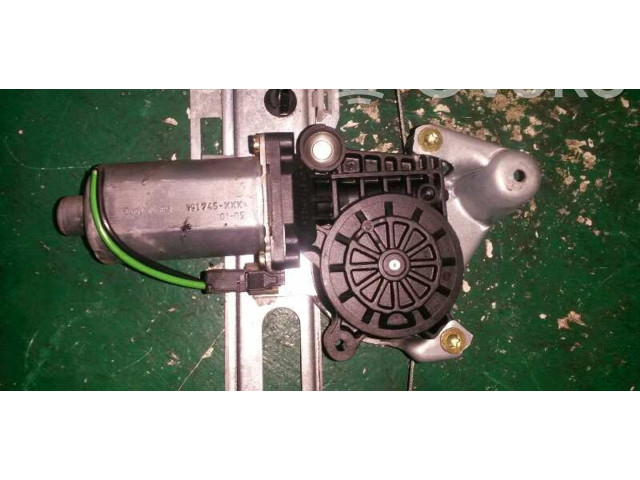 Передний механический механизм для подъема окна    Mercedes-Benz A W168       