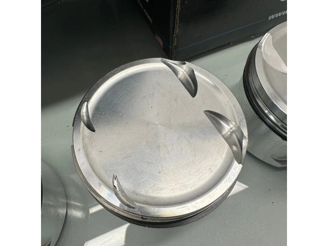 Поршень 123 Mitsubishi Lancer Evolution для бензинового двигателя 2.0