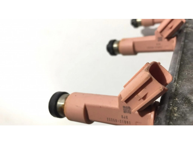 Vstřikovač 8JK, 2325021091 Toyota Yaris pro benzínový / Электричество motor 1.5