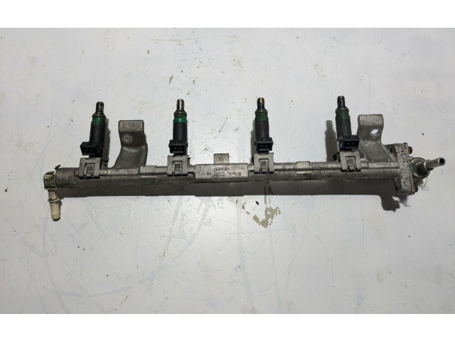 Vstřikovací lišta 2N1U9D280AB Mazda 2