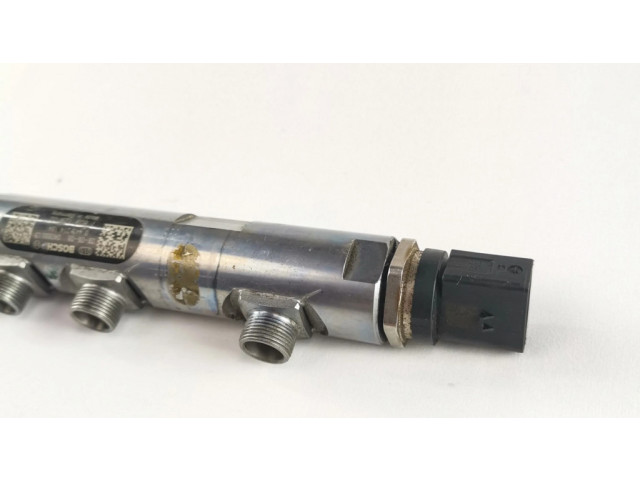 Vstřikovací lišta 7809129, 040880L5 BMW 5 F10 F11 pro naftový motor 2.0