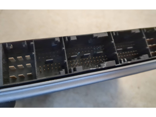 Řídící jednotka 0261207715, NNN000390 Land Rover Range Rover Sport L320 2009