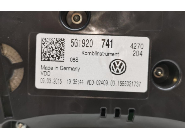 Панель приборов 5G1920741 Volkswagen Golf VII
