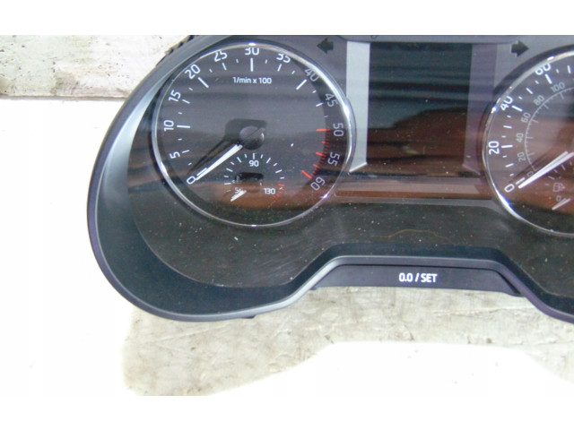 Панель приборов    Skoda Octavia Mk3 (5E)       