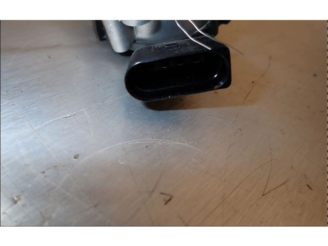 Двигатель стеклоочистителей       Peugeot 2008 II  2019 -  года   