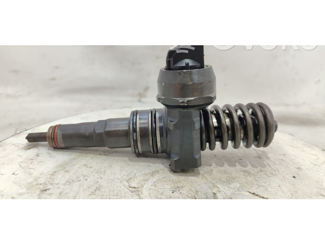 Форсунка 0414728037    Skoda Fabia Mk1 (6Y)  ATD 