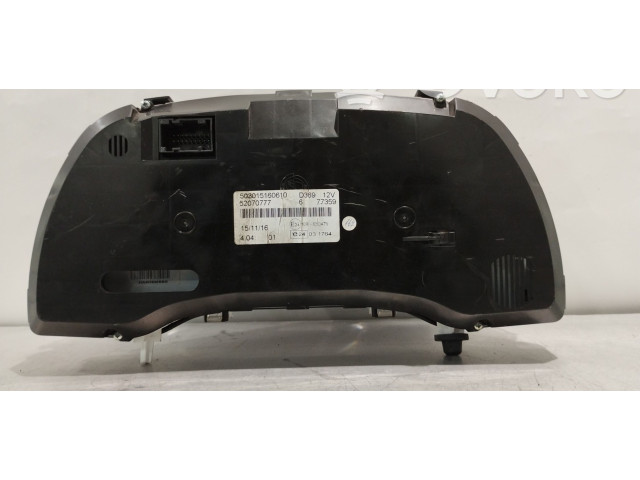 Панель приборов 52070777, 503015160610   Opel Combo D       