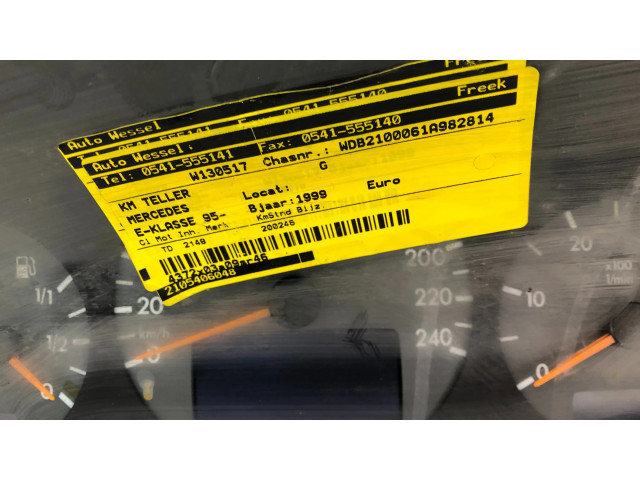 Панель приборов A2105406048   Mercedes-Benz E W210       