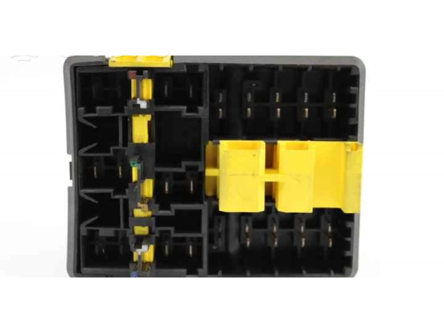 Pojistková skříňka Citroen Saxo 2000