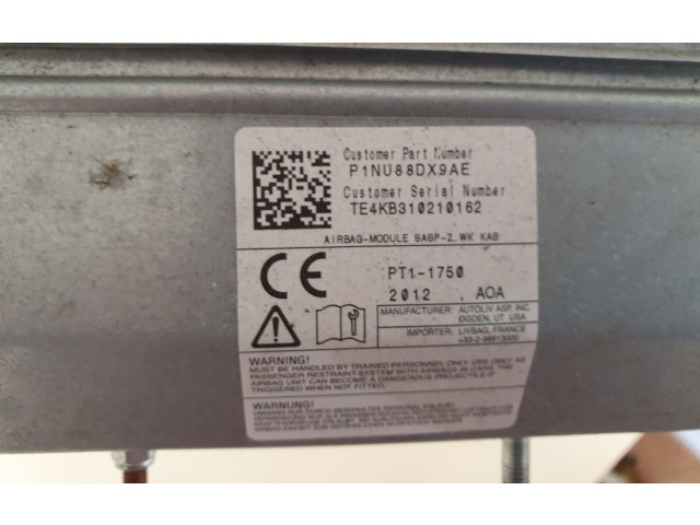 Подушка безопасности для колен P1NU88DX9AE Jeep Grand Cherokee