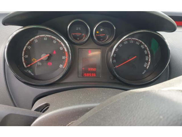 Панель приборов 158536KMS Opel Meriva B