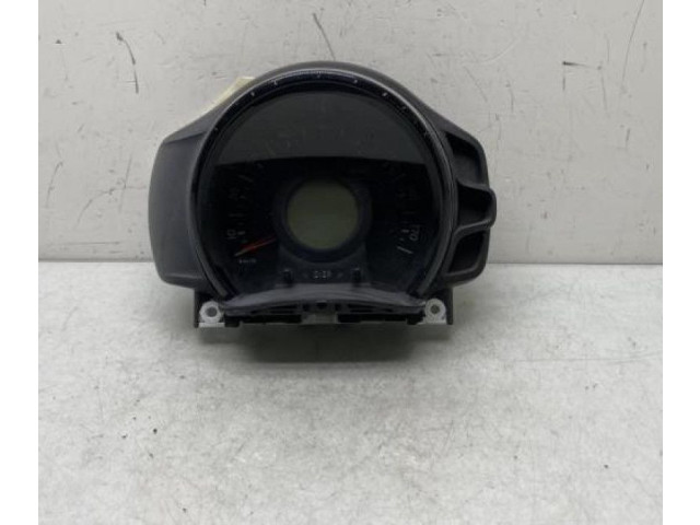 Панель приборов    Peugeot 108       