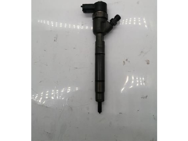 Форсунка 0445110256, 338002A400    KIA Pro Cee'd I  D4FB-L 