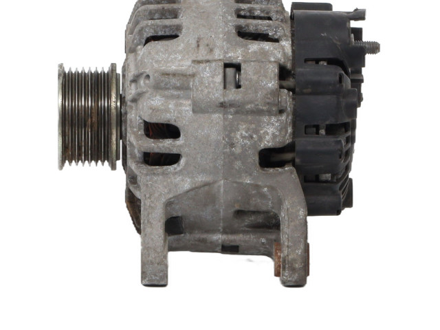 Генератор 8200654541 Renault Clio III