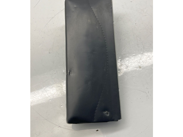 Подушка безопасности для колен T5G0841, 5G1880841G Skoda Octavia Mk3 (5E)