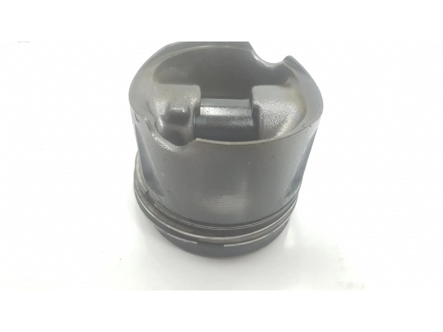 Píst A6420300518, 1111AA Mercedes-Benz GLE (W166 - C292) pro naftový motor