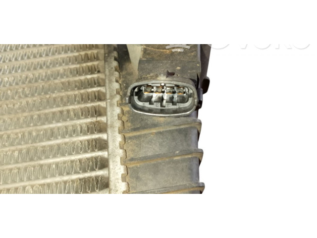 Интеркулер  989581K, 04093397   Volvo XC90 